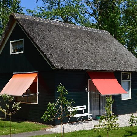 A Cosy House Close To Giethoorn And The Weerribben-Wieden National Park, With A Boat Available Hire Buitenkant foto