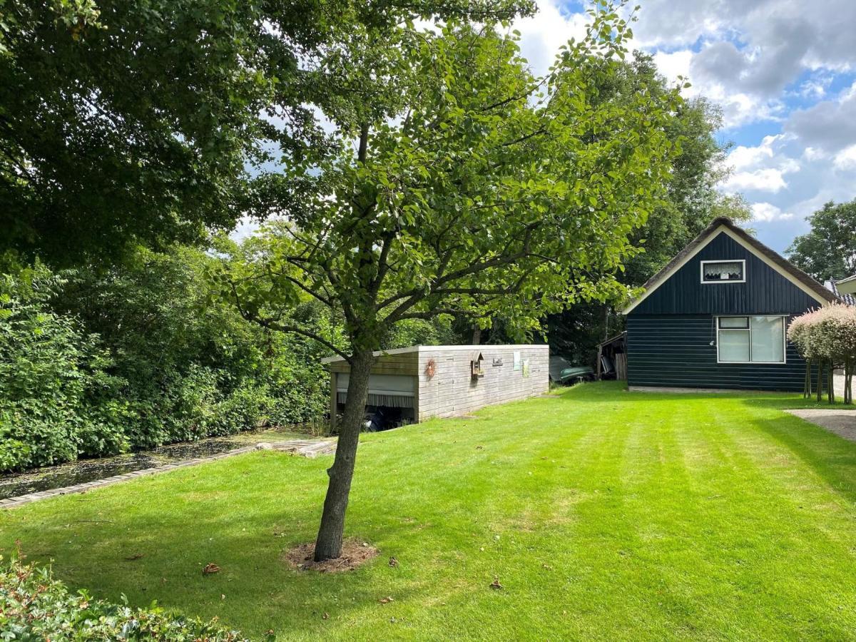 A Cosy House Close To Giethoorn And The Weerribben-Wieden National Park, With A Boat Available Hire Buitenkant foto